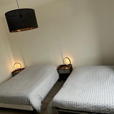 Le Famillial , 2 Chambres Doubles Lits Faits Et Serviettes De Toilette Fournies Avec Parking Prive 1 Voiture, Netflix, Disney Plus Disponible Диеп Екстериор снимка
